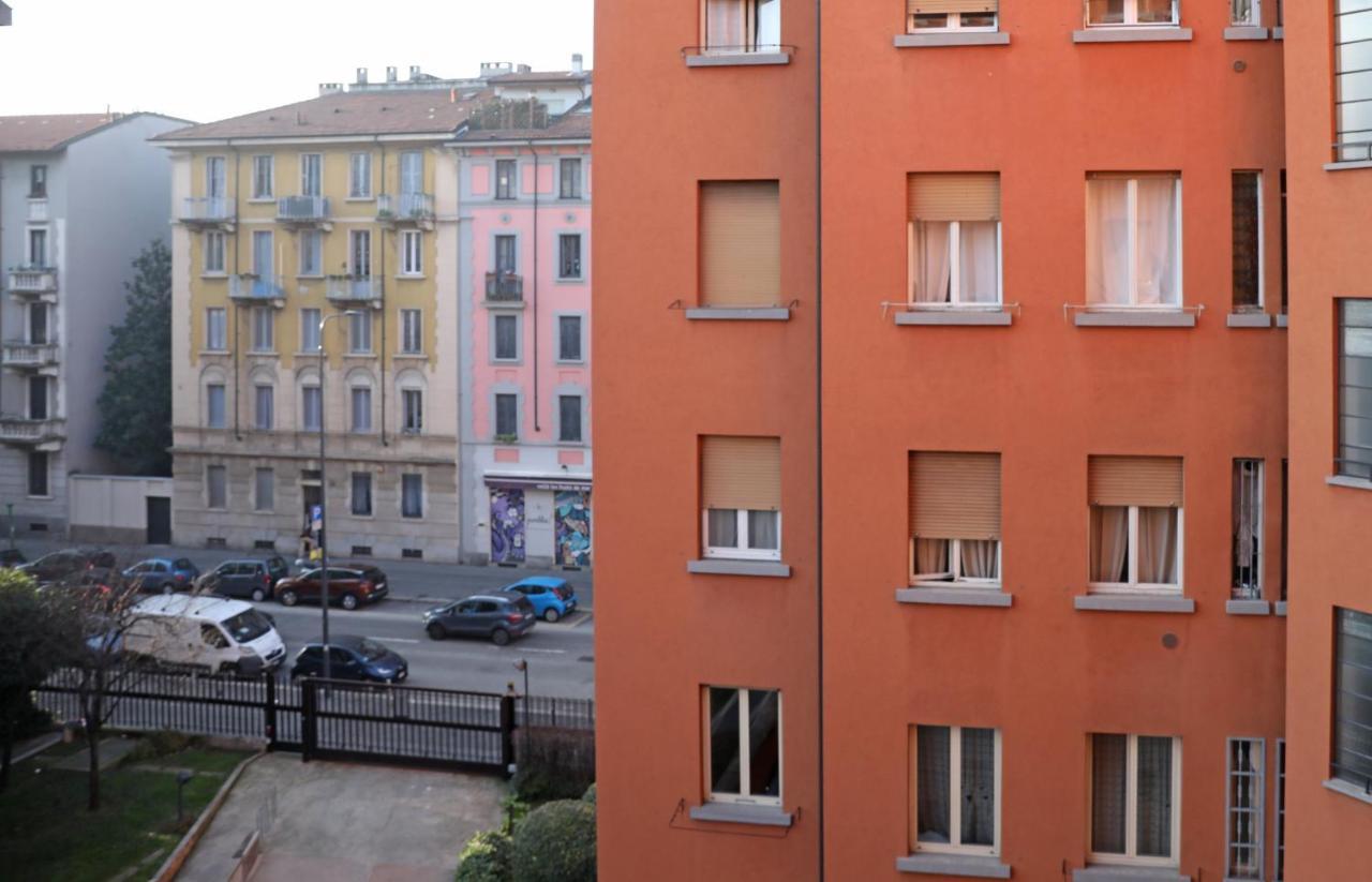 Casajulienne Apartment Milan Exterior photo